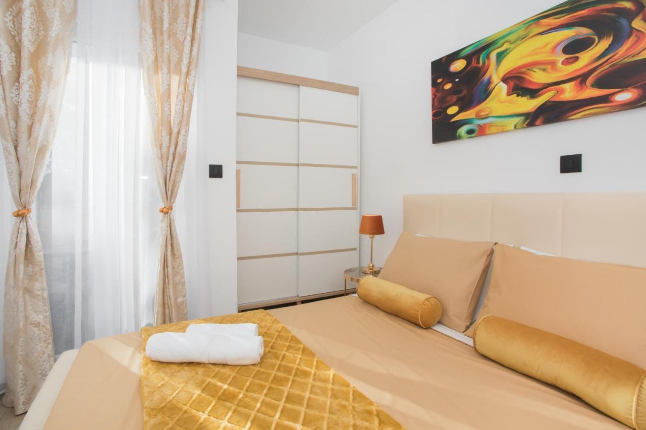 Apartmani Rispet Šibenik Buitenkant foto